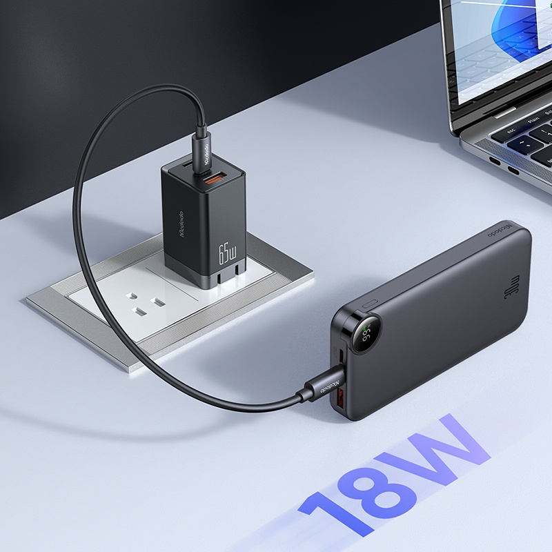 MCDODO MC-3850 10000mAh 30w A+c Dijital Ekranlı Powerbank - Görsel 5