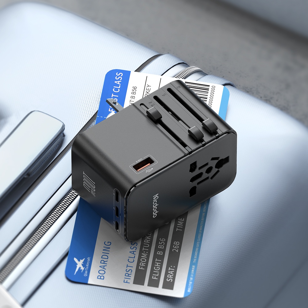 MCDODO CP-6140 100w 3c1a Universal Seyahat Adaptörü Type-c To Type-c Kablolu - Görsel 2