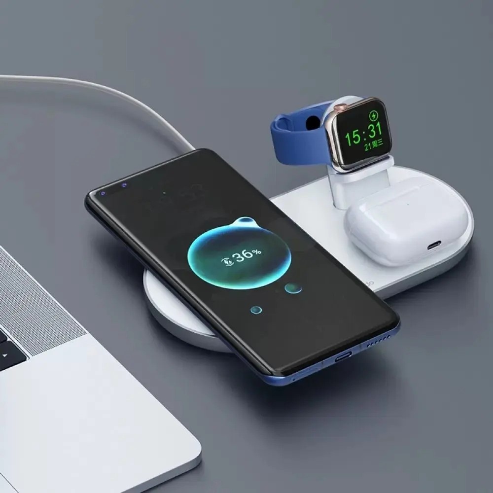 Mcdodo CH-7060 3in1 15W Çoklu Magsafe Tws Kulaklık,Watch Saat ve Telefon Şarj Ünitesi-Beyaz - Görsel 4